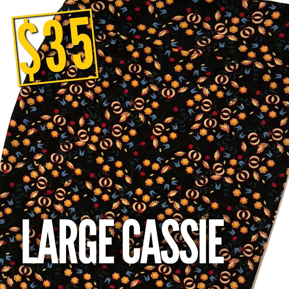 [Lularoe] Cassie Pencil Skirt 🛍